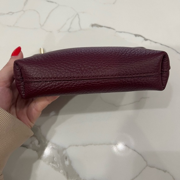 Cuyana Nano Zipper Pouch in Cherry NWT - Picture 5 of 12